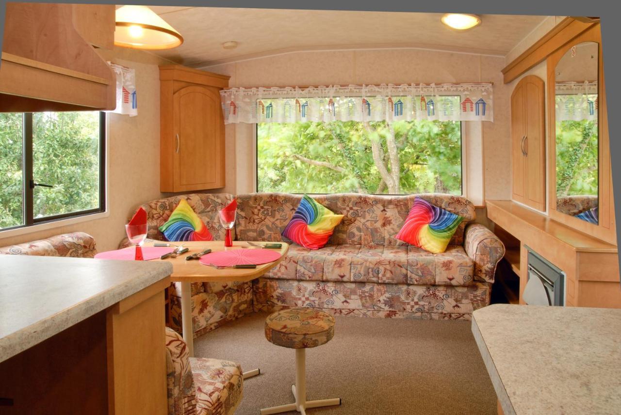 Violet Mays Retreat Starcross 外观 照片